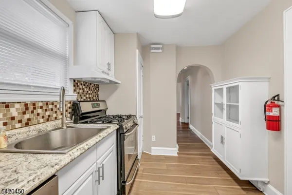 $2,950 | 36 Cortlandt Place, Unit B, Tenafly, NJ 07670