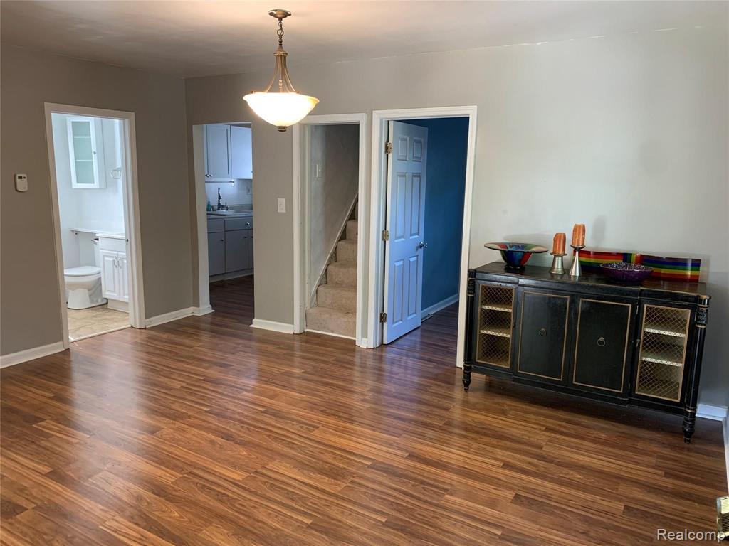 349 Stratford Road Ferndale, MI 48220 - Photo 7 of 21