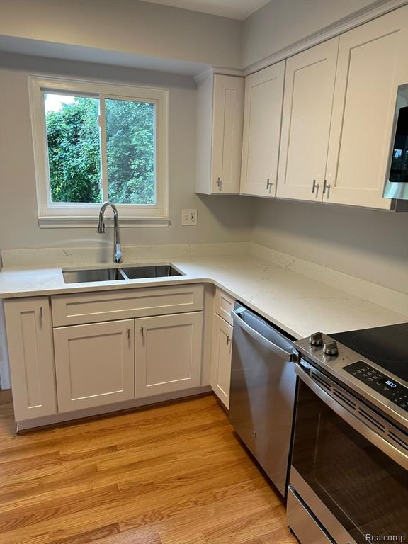 1006 Tottenham Road Birmingham, MI 48009 - Photo 4 of 50