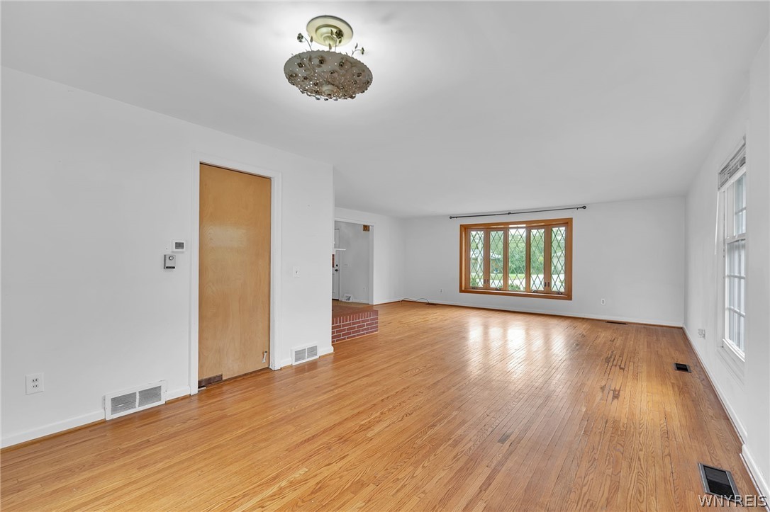 660 North Forest Road Amherst, NY 14221 - Photo 15 of 44 Gallery Image 15