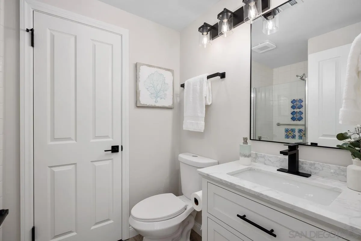1355 Sun Valley Road Solana Beach, CA 92075 - Photo 18 of 37 Full bath ensuite with office/fourth bedroom