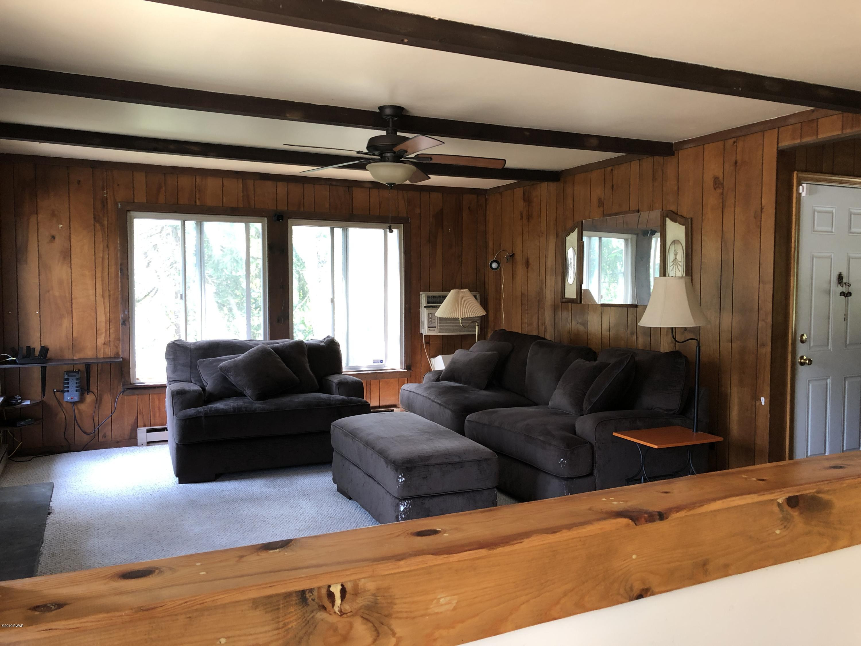 191 Rt 590 Greeley, PA 18425 - Photo 13 of 32