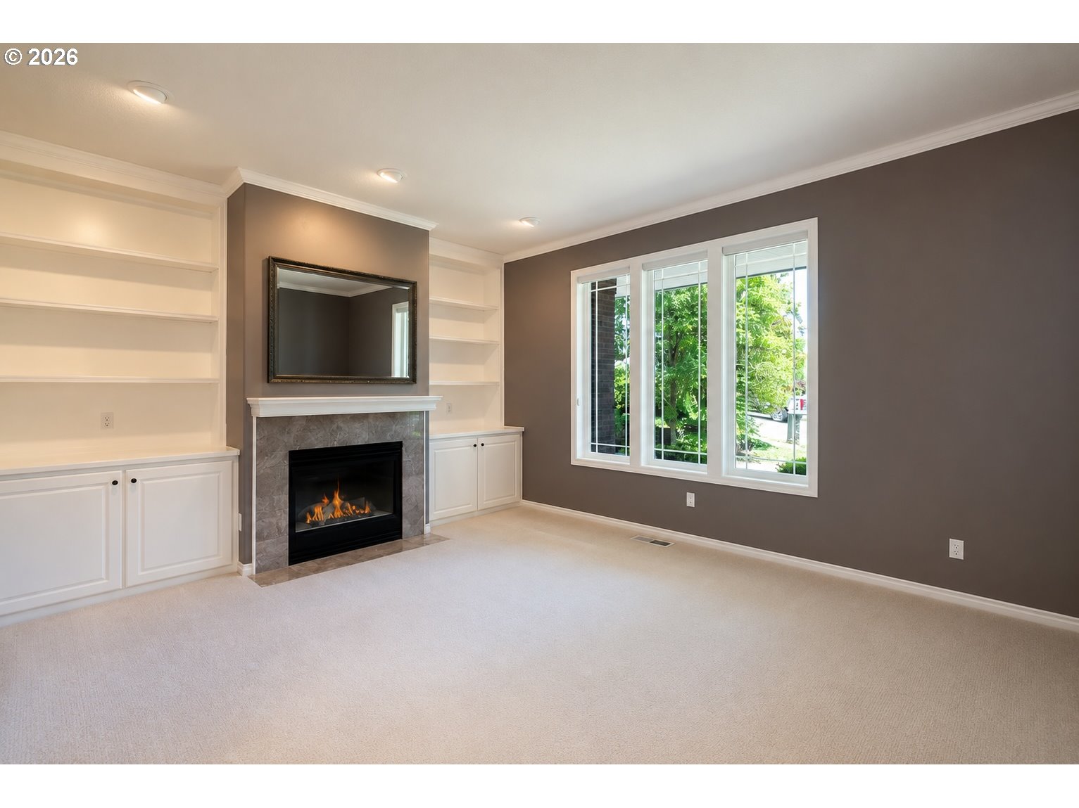 15686 Southwest Pleasantview Court Portland, OR 97224 - Photo 6 of 40 Living Room