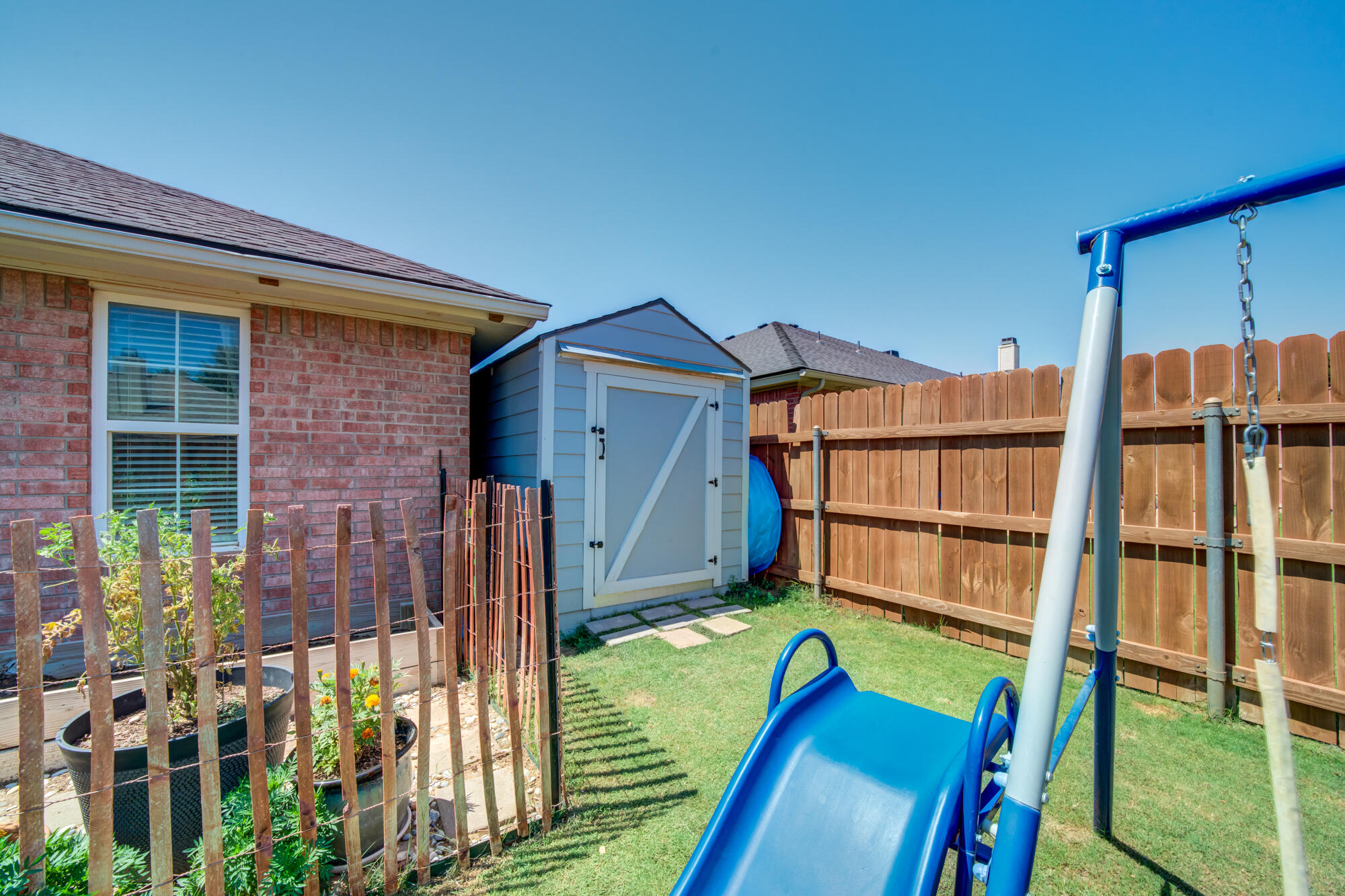 3004 104th Street Lubbock, TX 79423 - Photo 31 of 34 DSC03067_68_69_70_71