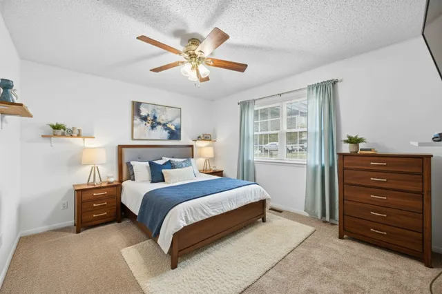 $1,750 | 2210 County Road 769B, Brazoria, TX 77422