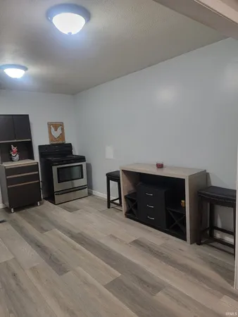 $169,900 | 623 West Grissom Avenue, Mitchell, IN 47446