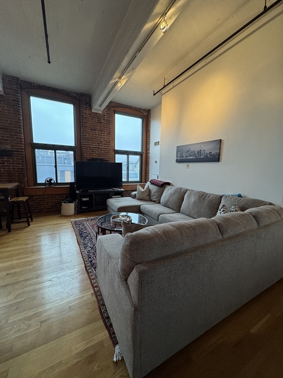 320 West 2nd Street, Unit 409 Boston, MA 02127 - Photo 5 of 21