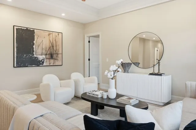 $1,069,990 | 61 Hall Street, Unit 2, Waltham, MA 02453