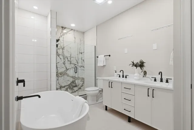 $1,069,990 | 61 Hall Street, Unit 2, Waltham, MA 02453