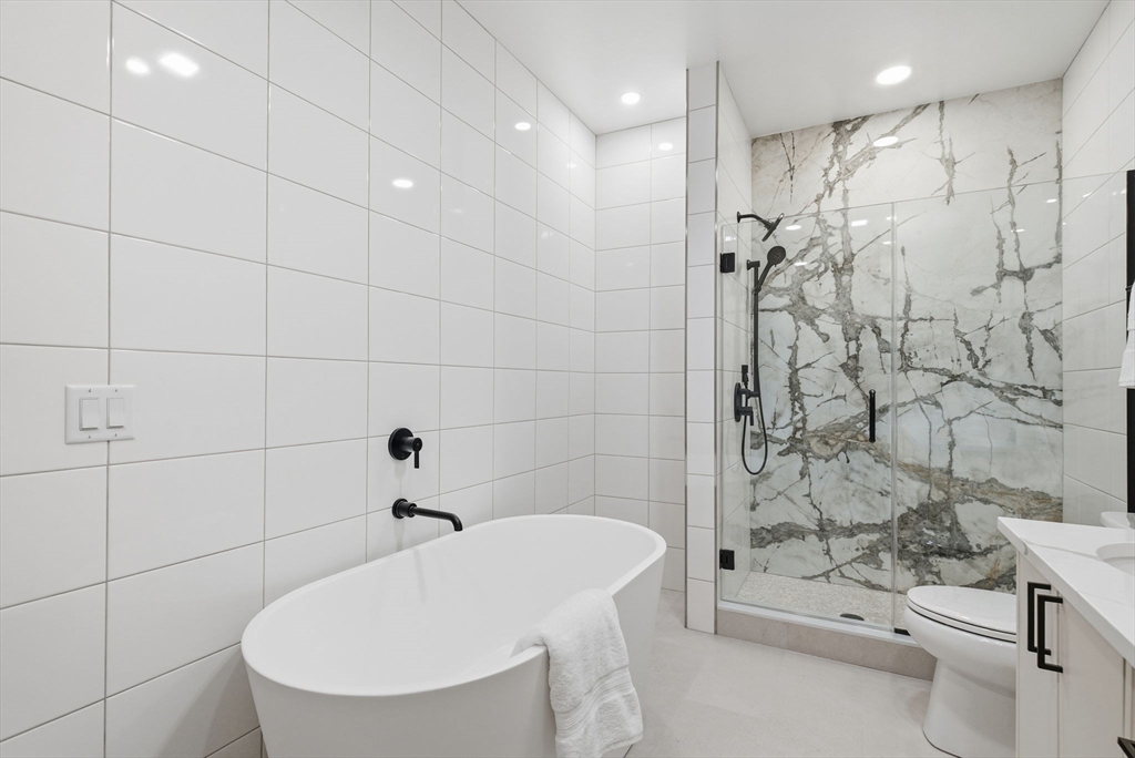 61 Hall Street, Unit 2 Waltham, MA 02453 - Photo 17 of 25