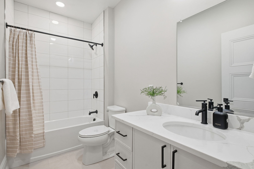 61 Hall Street, Unit 2 Waltham, MA 02453 - Photo 20 of 25