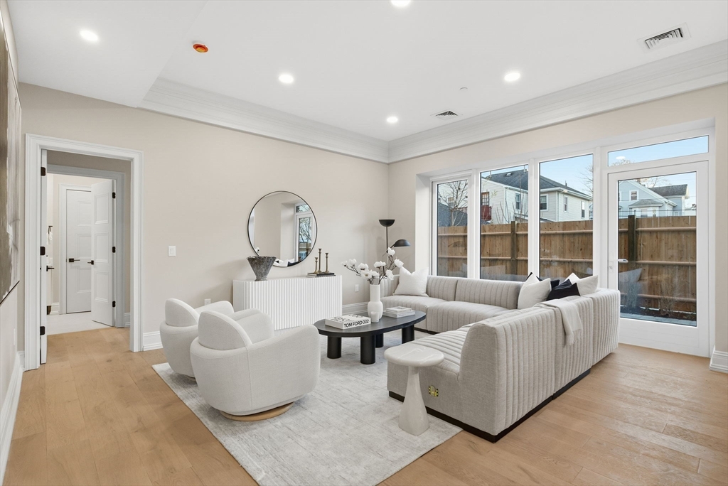 61 Hall Street, Unit 2 Waltham, MA 02453 - Photo 10 of 25