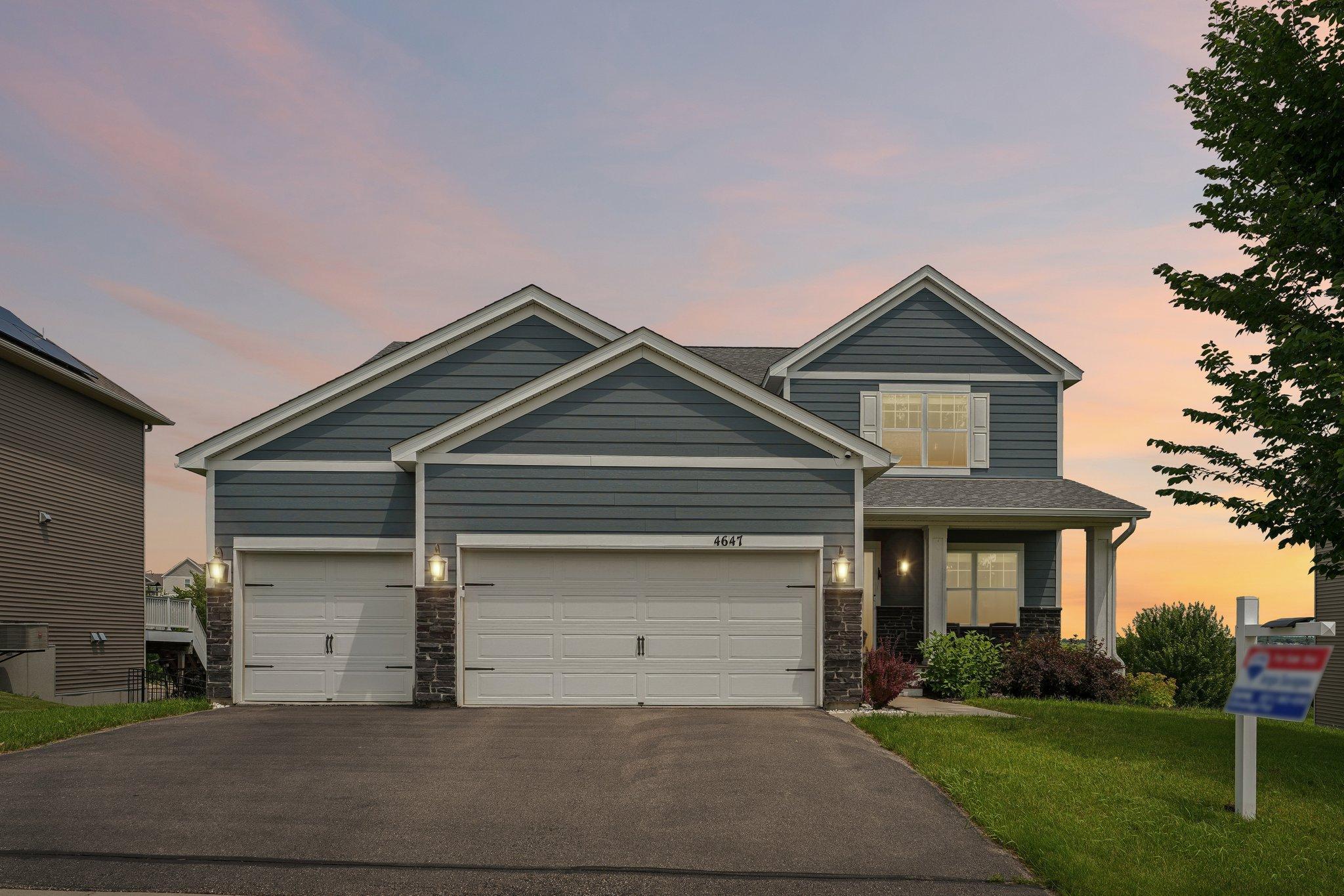 4647 Copper Ridge Drive St. Paul, MN 55129 - Photo 1 of 66