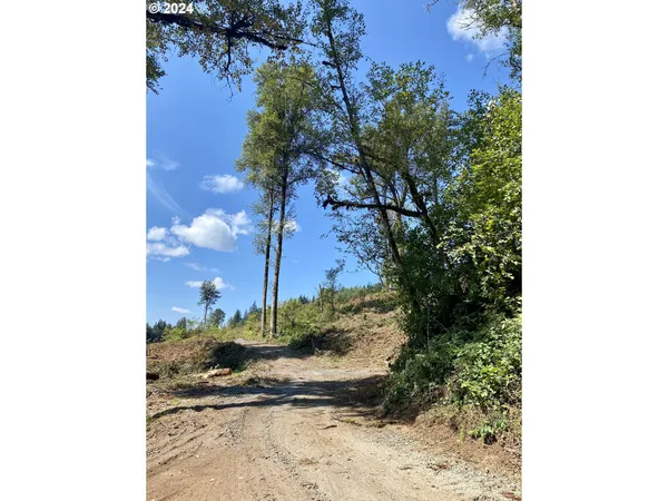 $874,999 | South Hult Road, Beavercreek, OR 97004
