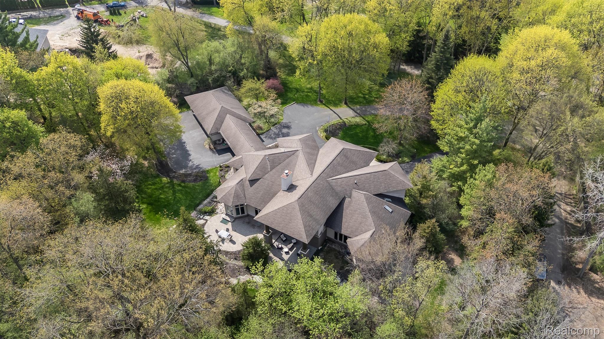 1800 Tiverton Road Bloomfield Hills, MI 48304 - Photo 52 of 56 76-Tiverton-83.jpg