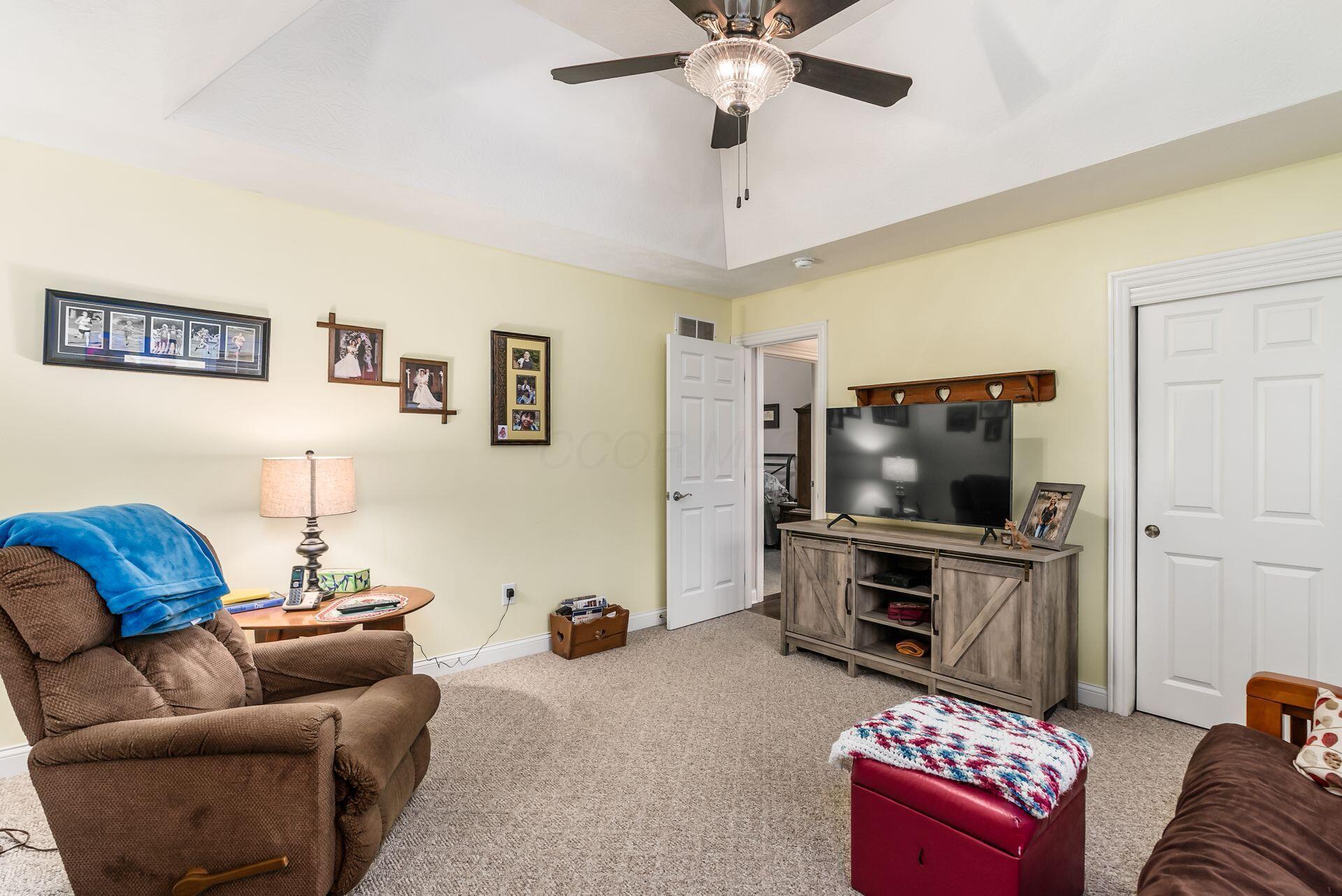 4842 Rays Circle Dublin, OH 43016 - Photo 23 of 50 024_s Cir Dublin OH 43016 USA