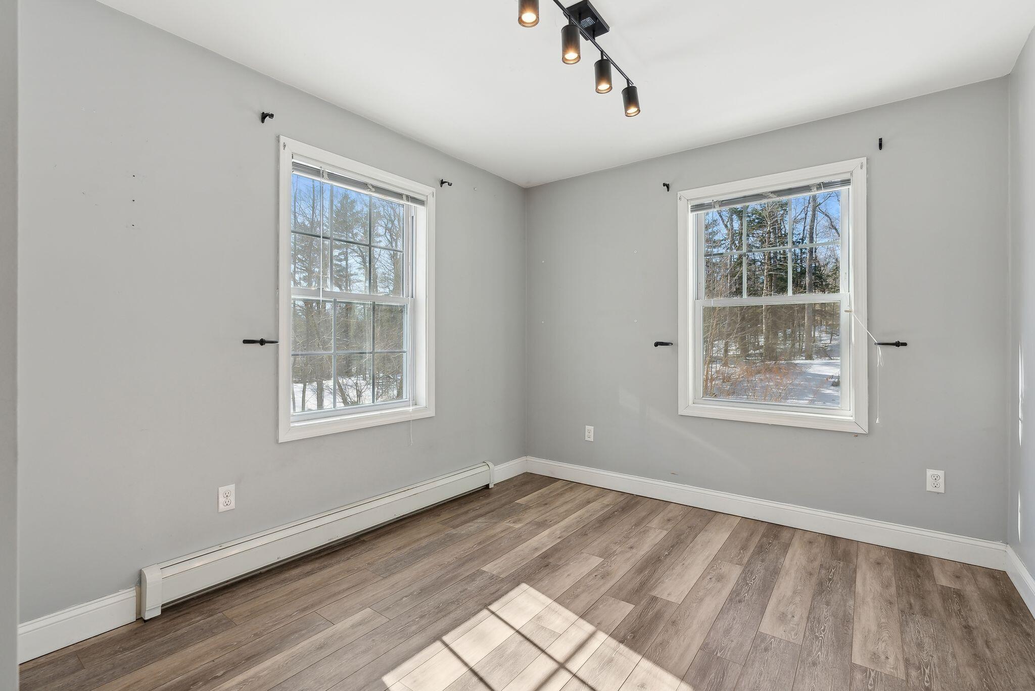 43 Swan Road Windham, ME 04062 - Photo 31 of 58 35_DSC02337