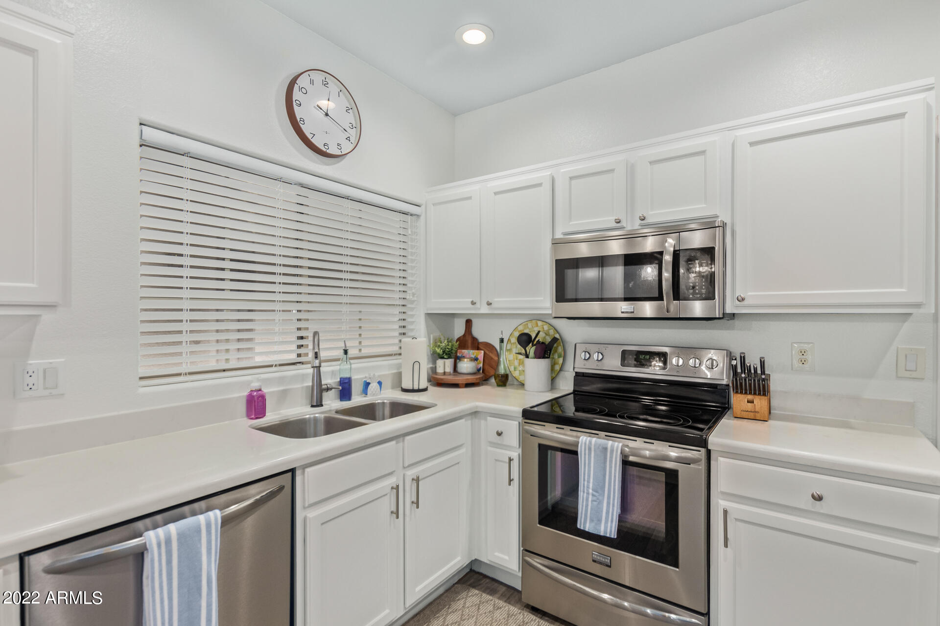 2801 North Litchfield Road, Unit 54 Goodyear, AZ 85395 - Photo 11 of 24 11 - Litchfield