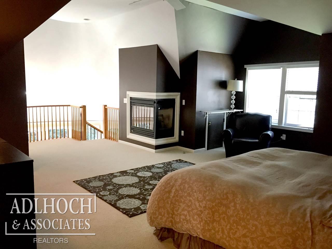 565 Hampton Road Grosse Pointe Woods, MI 48236 - Photo 10 of 37