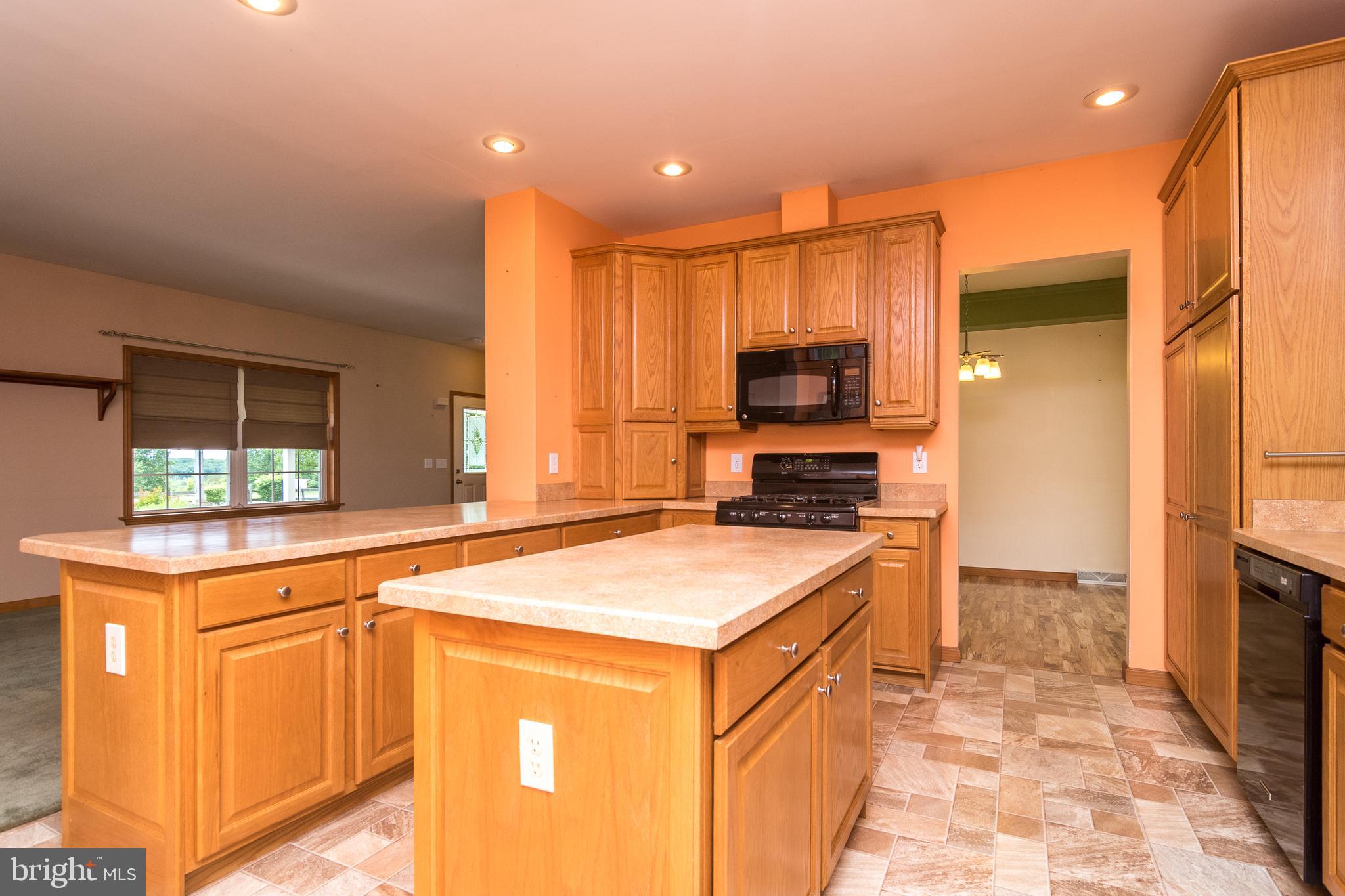 3147 Little Road Perkiomenville, PA 18074 - Photo 14 of 60 Gallery Image 14