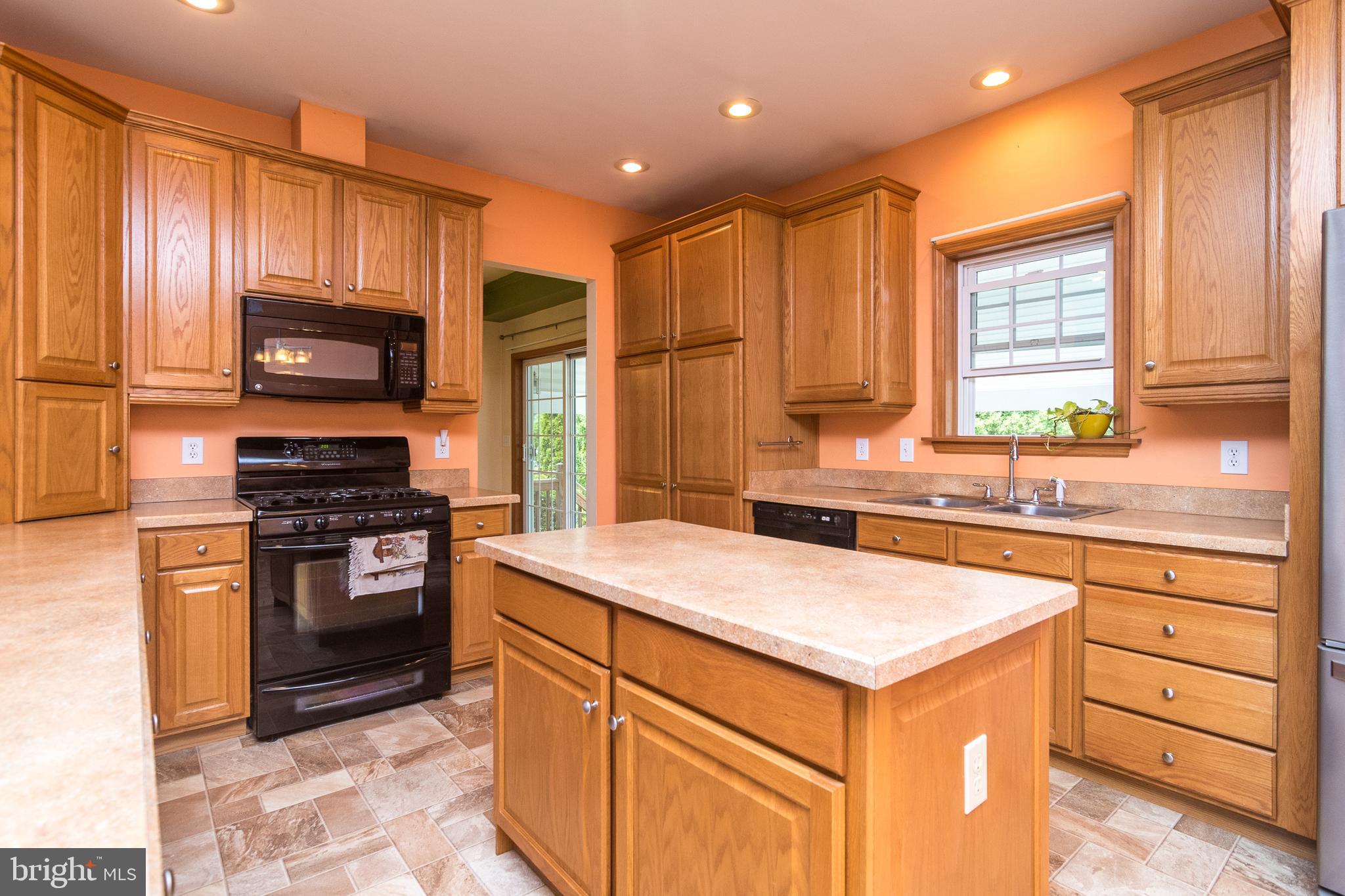 3147 Little Road Perkiomenville, PA 18074 - Photo 9 of 60 Gallery Image 9