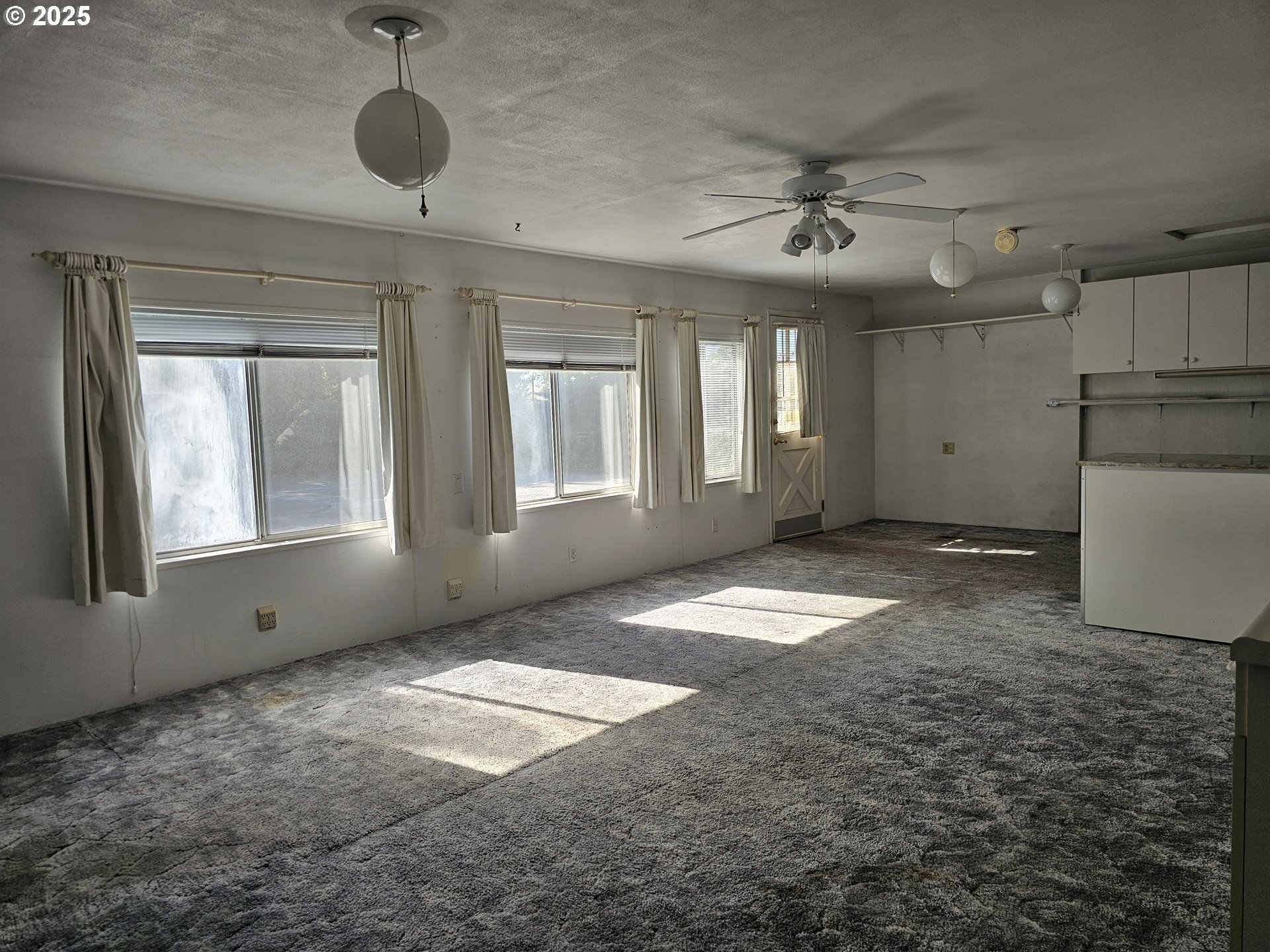 3218 Southwest Isaac Avenue Pendleton, OR 97801 - Photo 18 of 44