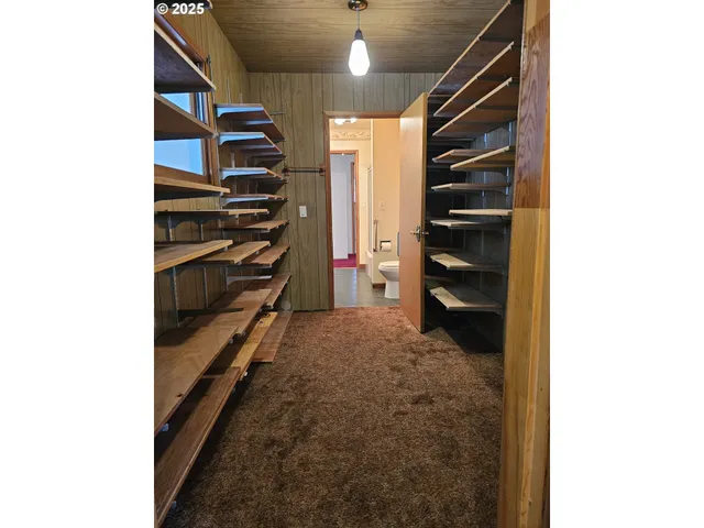 $350,000 | 3218 Southwest Isaac Avenue, Pendleton, OR 97801