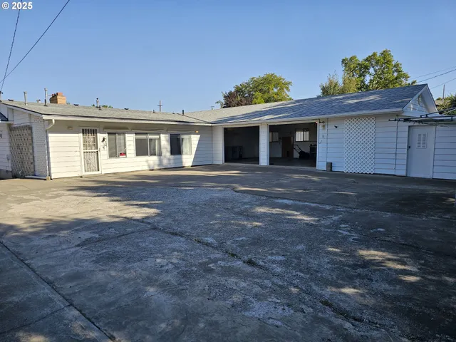 $350,000 | 3218 Southwest Isaac Avenue, Pendleton, OR 97801