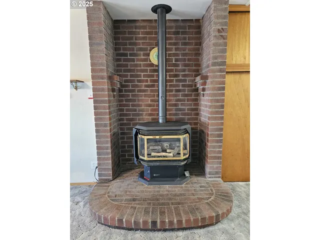 $350,000 | 3218 Southwest Isaac Avenue, Pendleton, OR 97801