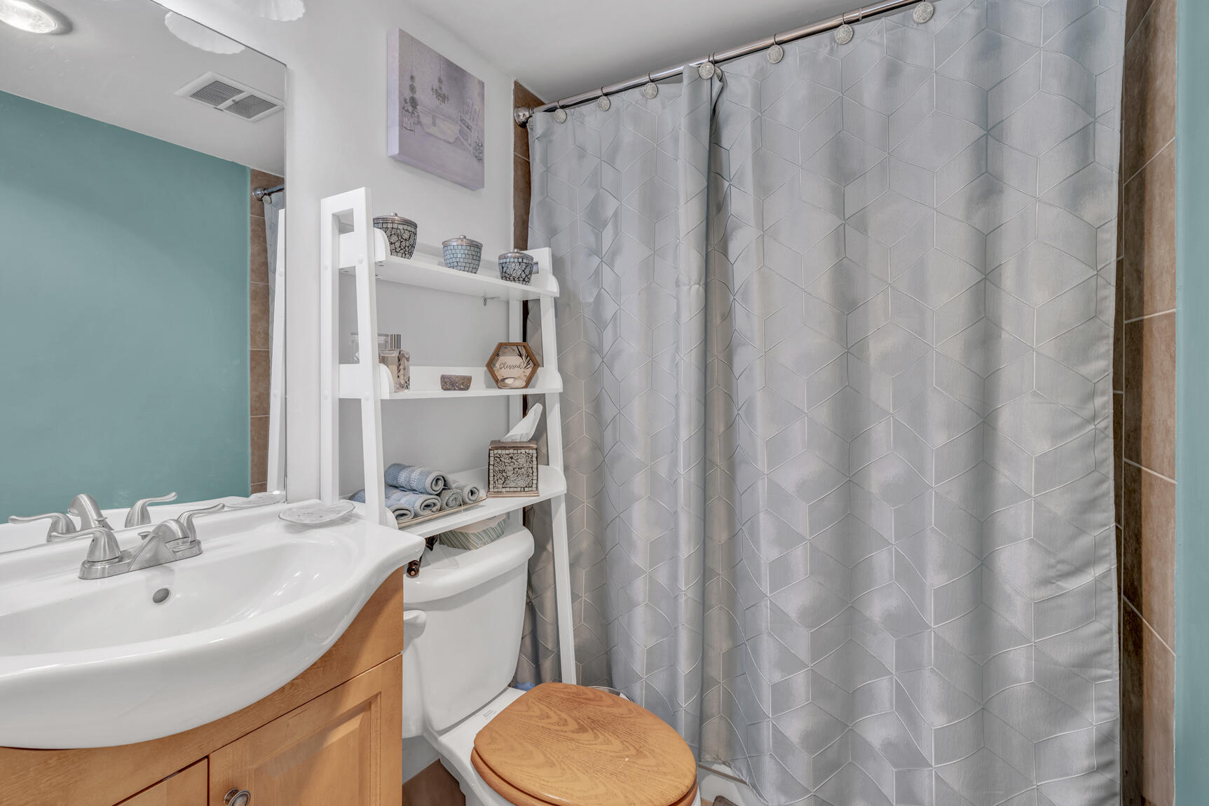 4166 Inverrary Drive, Unit 304 Lauderhill, FL 33319 - Photo 13 of 31 DSC02250