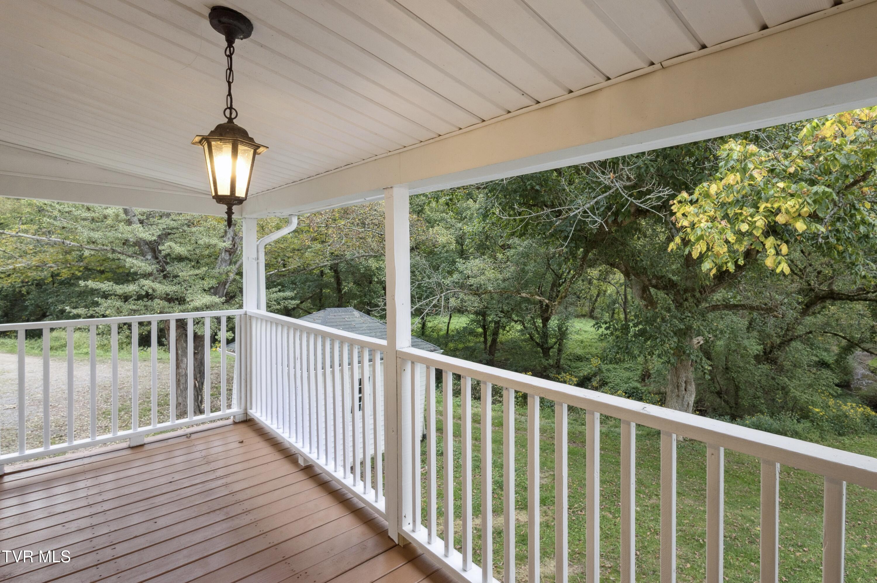 630 Artrip Road Cleveland, VA 24225 - Photo 24 of 43 IMG_0369