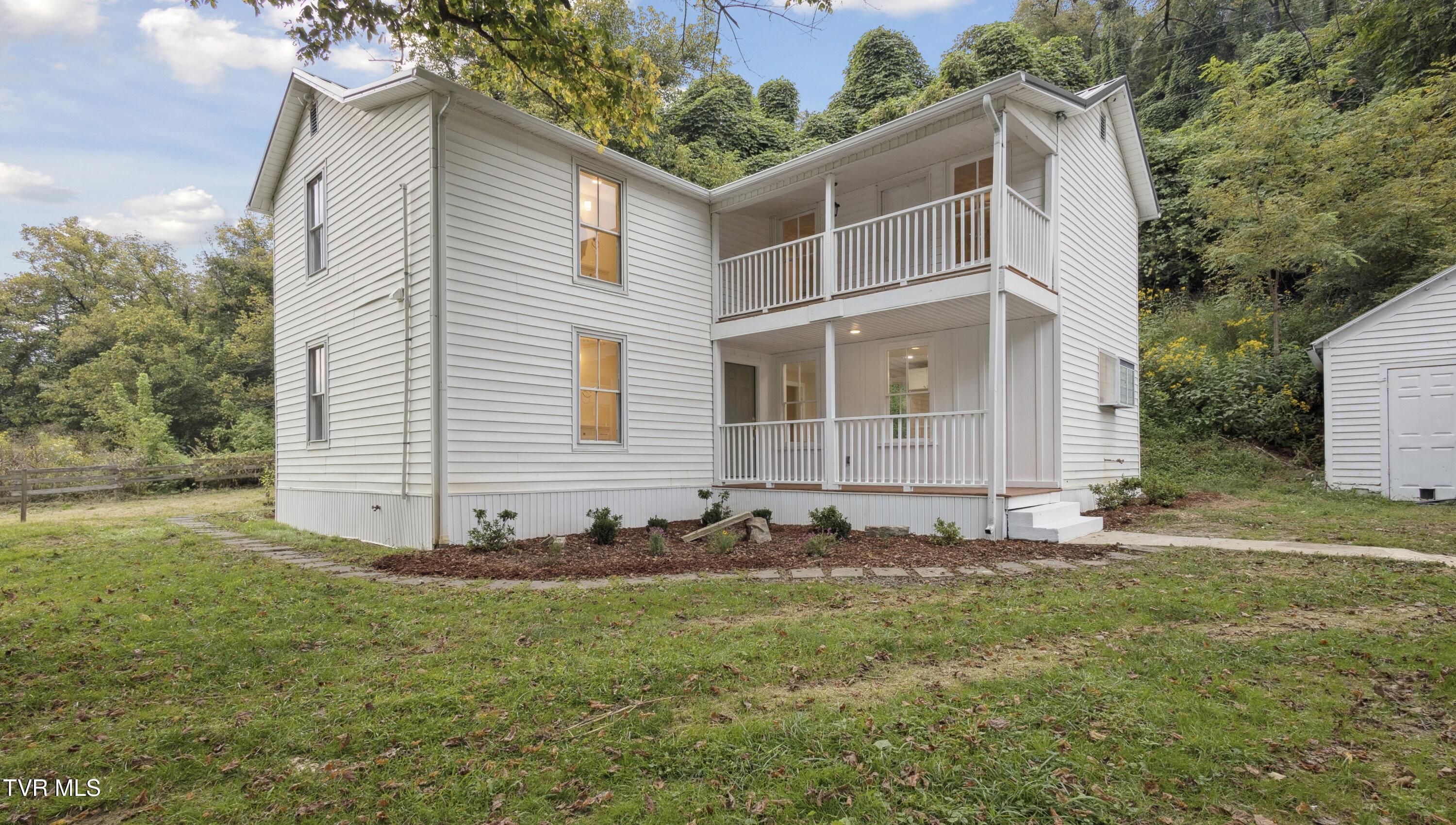 630 Artrip Road Cleveland, VA 24225 - Photo 25 of 43 IMG_0346