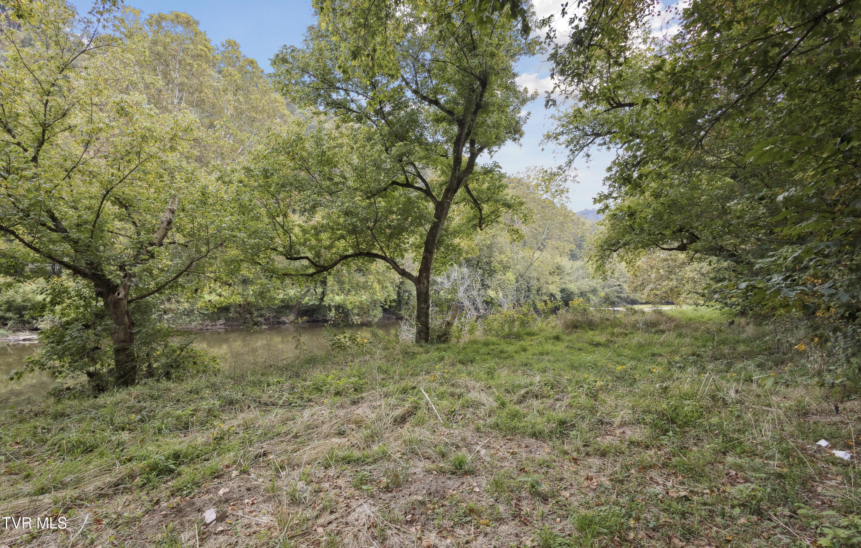 630 Artrip Road Cleveland, VA 24225 - Photo 31 of 43 IMG_0376