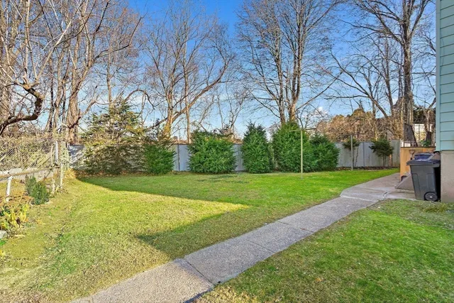 $3,600 | 2 Starbird Avenue, Unit 2, Boston, MA 02131