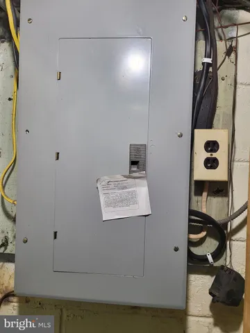 $210,000 | 38 California Avenue, Clementon, NJ 08021