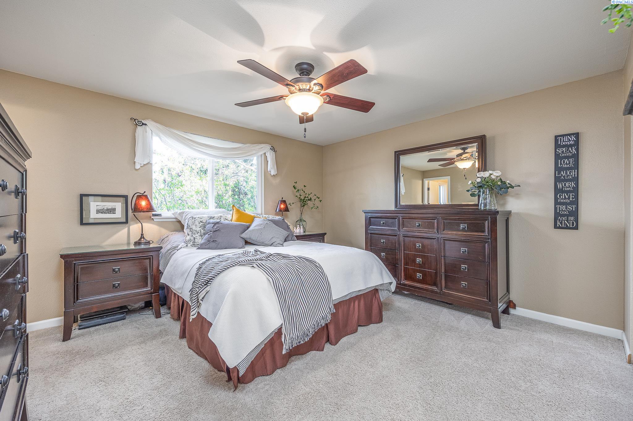 100411 East Vaca Road Kennewick, WA 99338 - Photo 13 of 30 Gallery Image 13