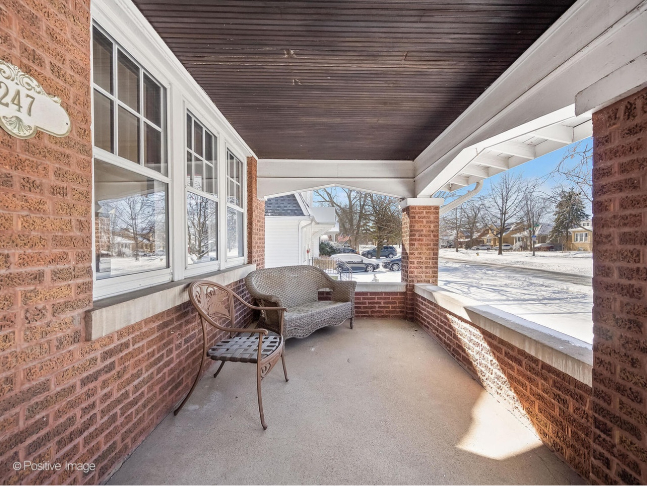 247 Oakland Grove Elmhurst, IL 60126 - Photo 2 of 22