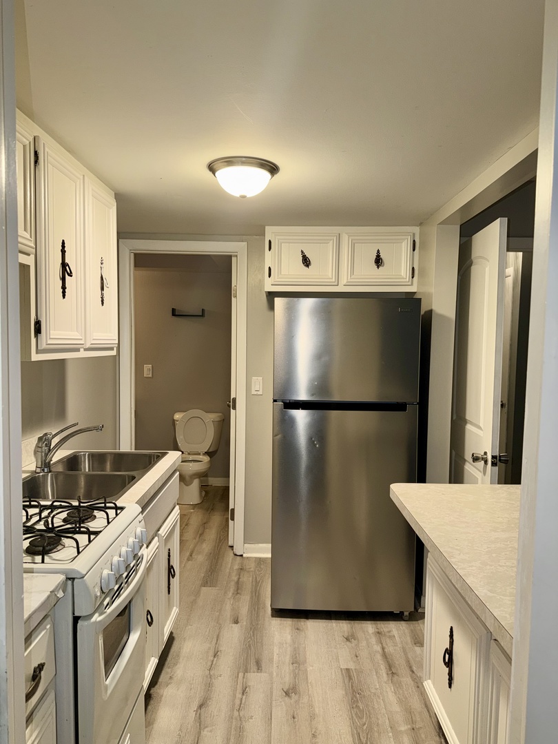 220 North Rosedale Avenue Aurora, IL 60506 - Photo 13 of 30