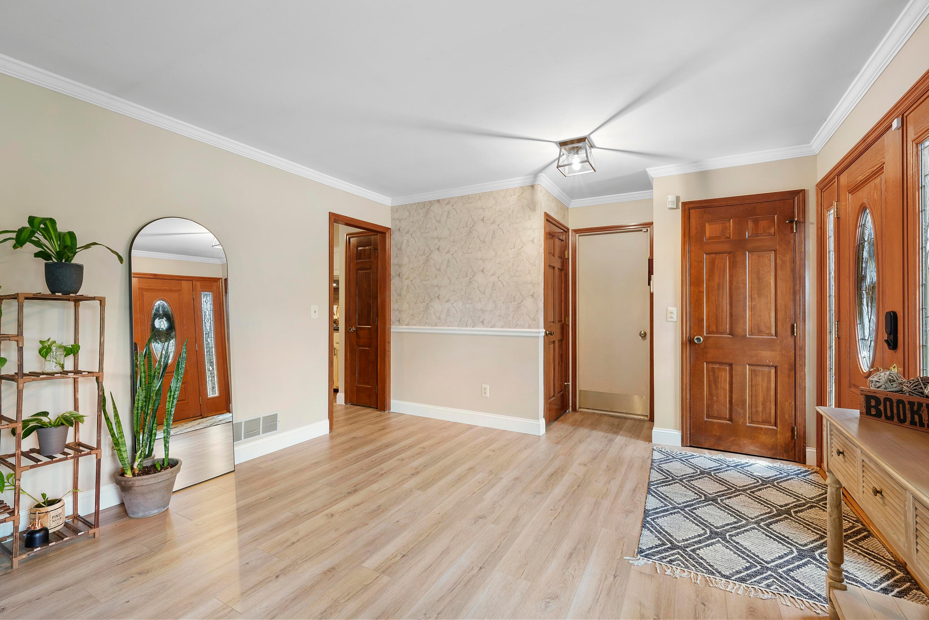 4492 Shire Mill Road Hilliard, OH 43026 - Photo 7 of 39 DSC01173