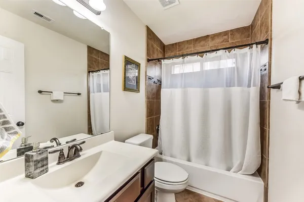 $5,000 | 13918 Majestic Spring Lane, Humble, TX 77396