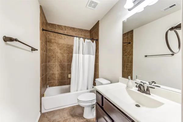 $5,000 | 13918 Majestic Spring Lane, Humble, TX 77396