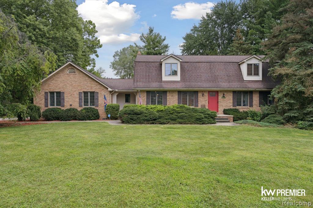 1751 Trafalgar Square Rochester Hills, MI 48309 - Photo 1 of 54