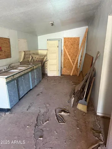 $152,959 | 645 West Sonora Street, Superior, AZ 85173