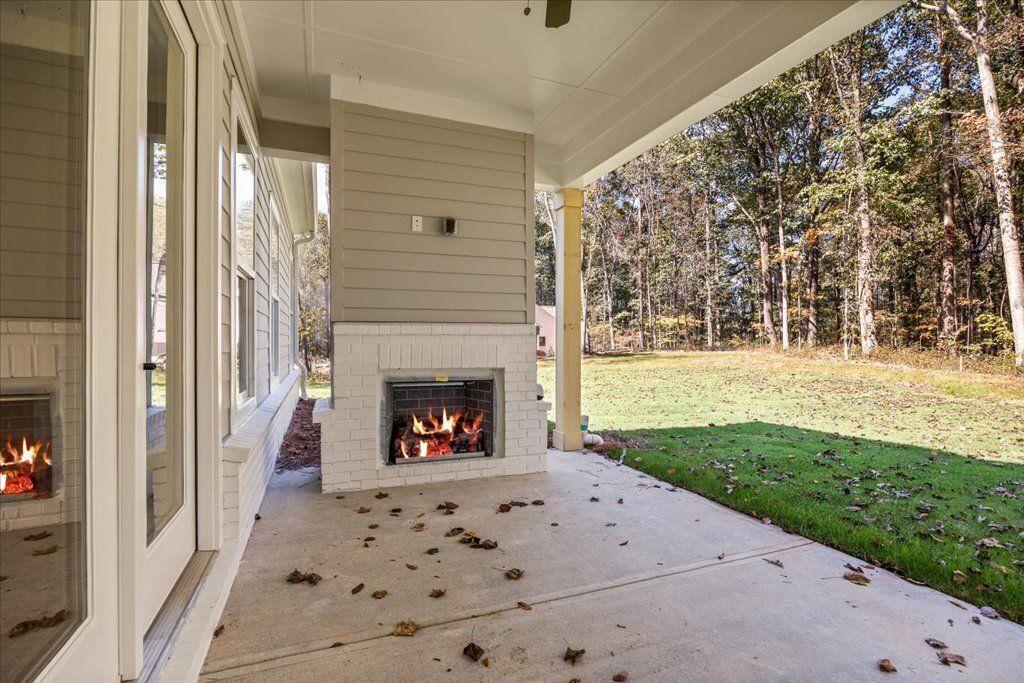 8280 Scarlett Grace Lane Gainesville, GA 30506 - Photo 22 of 48 a view of entryway and yard
