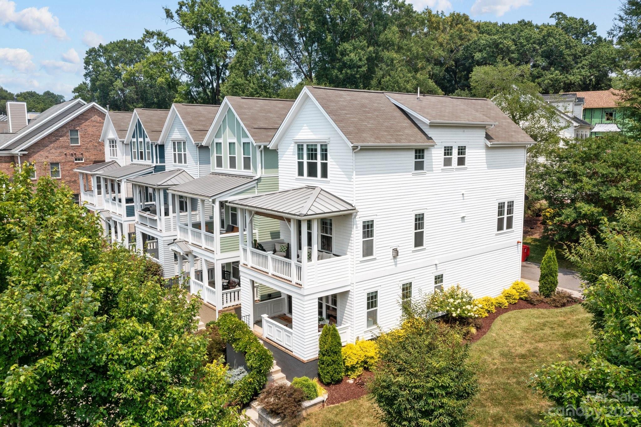 447 Spring Street Davidson, NC 28036 - Photo 2 of 31 Gallery Image 2