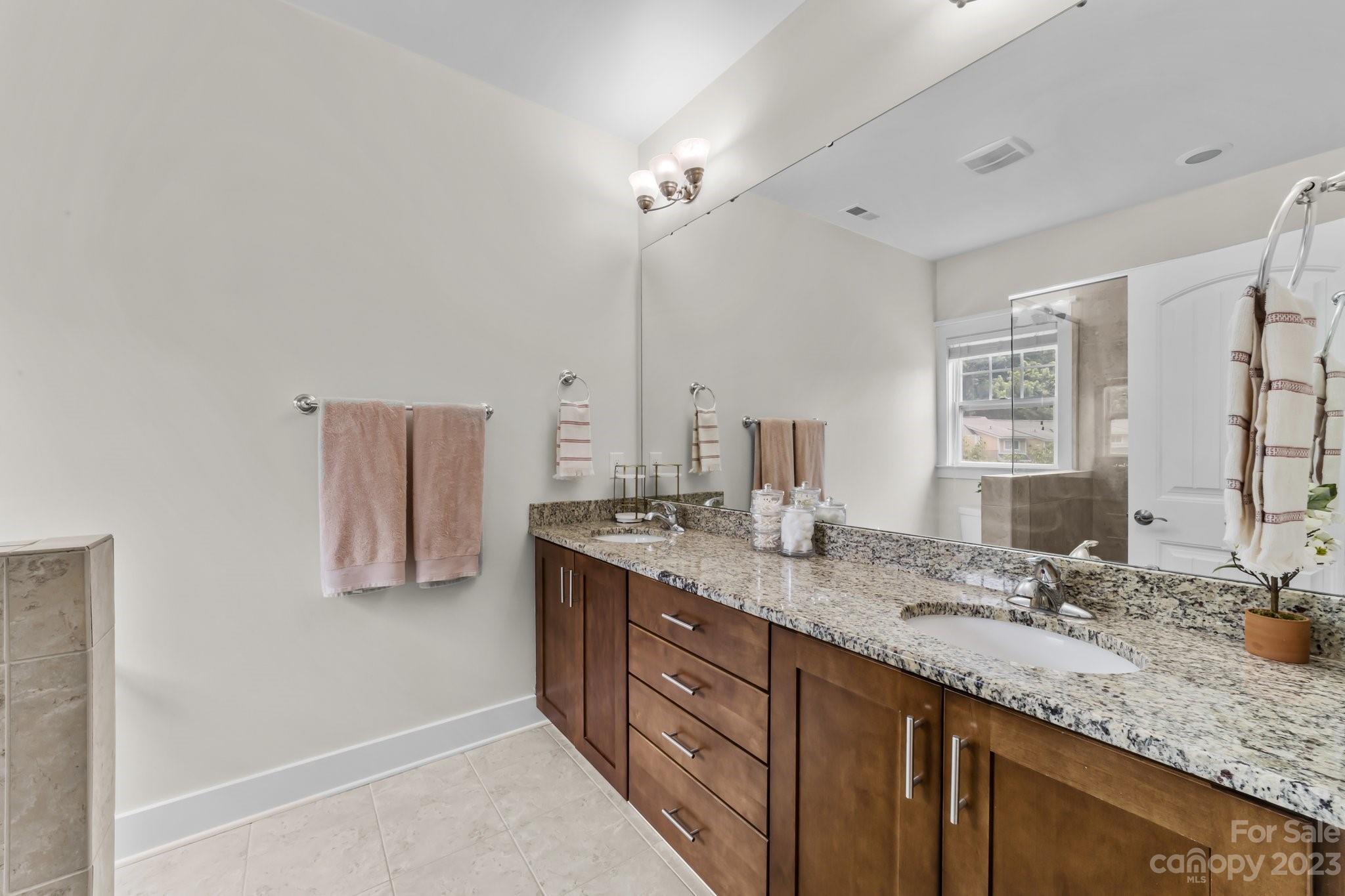 447 Spring Street Davidson, NC 28036 - Photo 24 of 31 Gallery Image 24