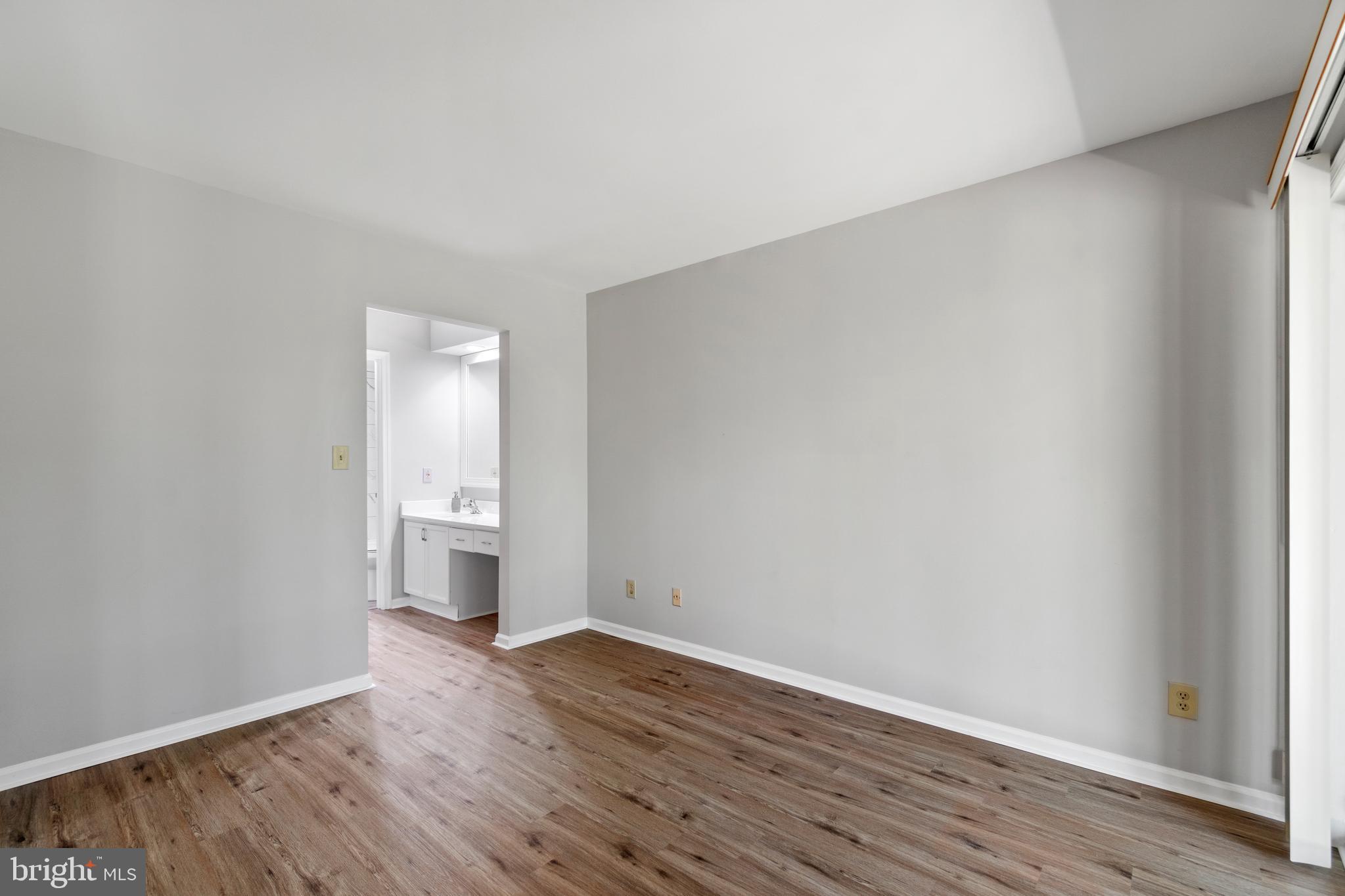 11142 Beaver Trail Court Reston, VA 20191 - Photo 19 of 36 Bedroom