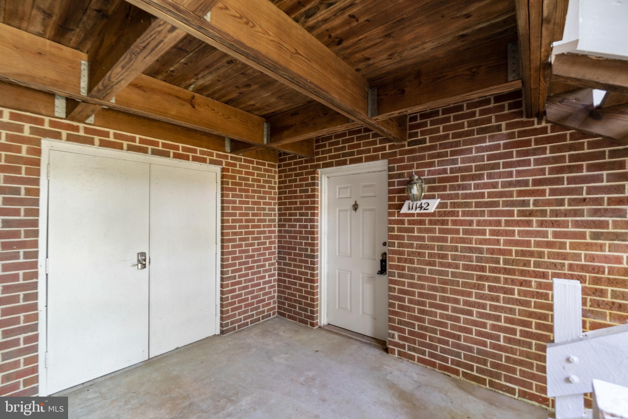 11142 Beaver Trail Court Reston, VA 20191 - Photo 35 of 36 Exterior Rear