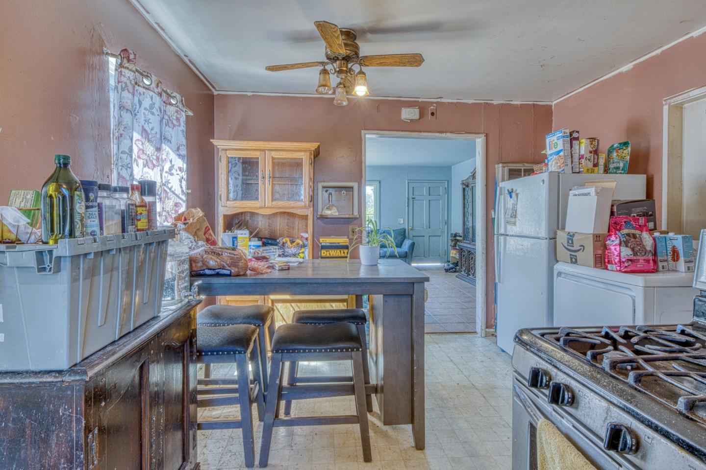 266 Manfre Road Watsonville, CA 95076 - Photo 11 of 24 Gallery Image 11