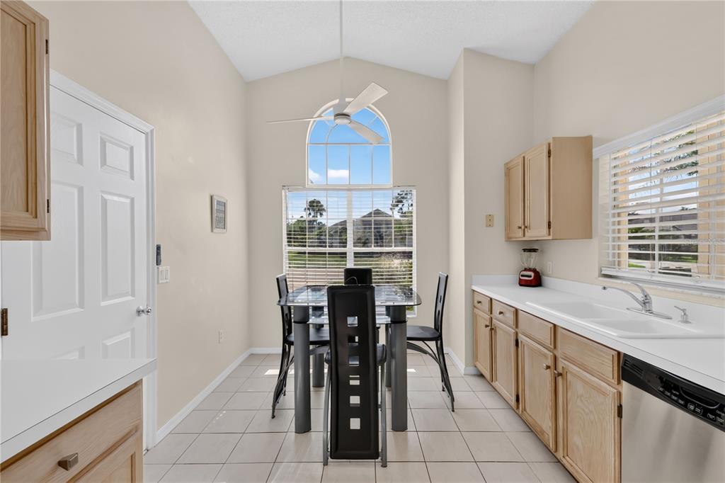 103 Moss Bluff Road Kissimmee, FL 34746 - Photo 10 of 26